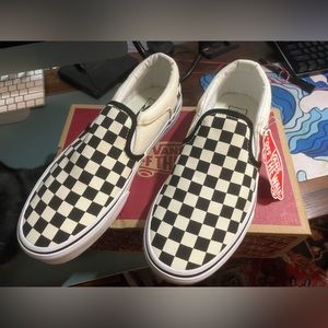 Vans Asher Slip-On Black/Natural Check 7.5 M